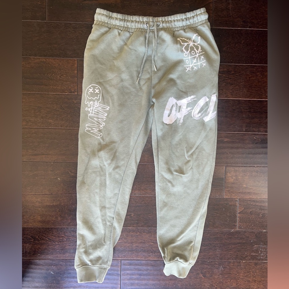 Boohoo MAN L 32” w 30” L green Olive Sweatpants joggers sweats pants drawstring